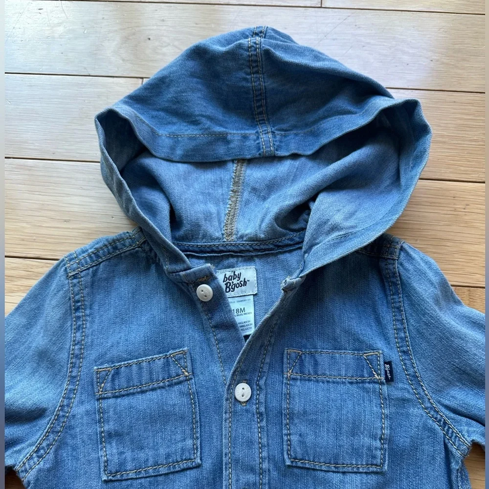 NWOT OshKosh B’gosh hooded denim shirt - size 18 months.